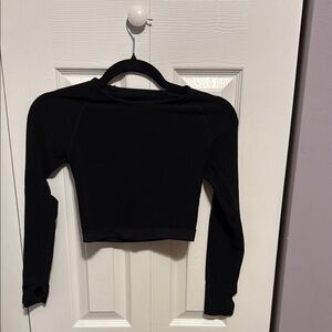 Black Long Sleeve Crop Top